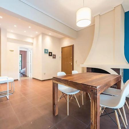 Glyfada Glass-Walled Designed Apt Атина Екстериор снимка